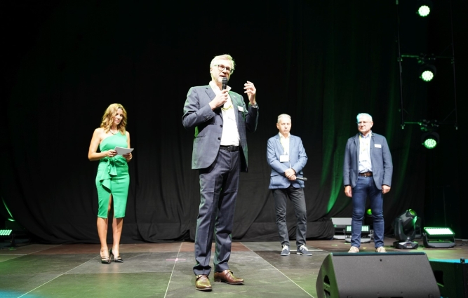 Forvia Hella Inizio fulminante per il SAS 2024